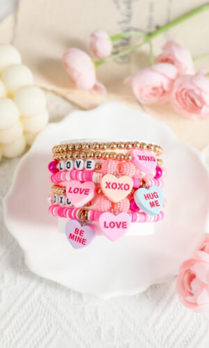 Bonbon Valentine Heart Pendant Beaded Elastic Bracelet Set