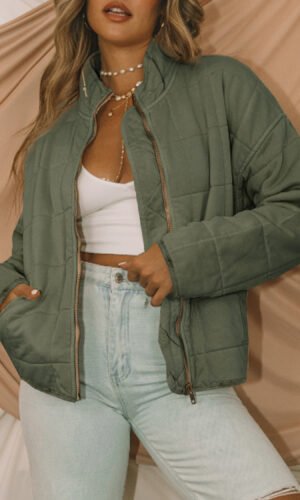 Green Zip-Up Pocket Quilted Jacket