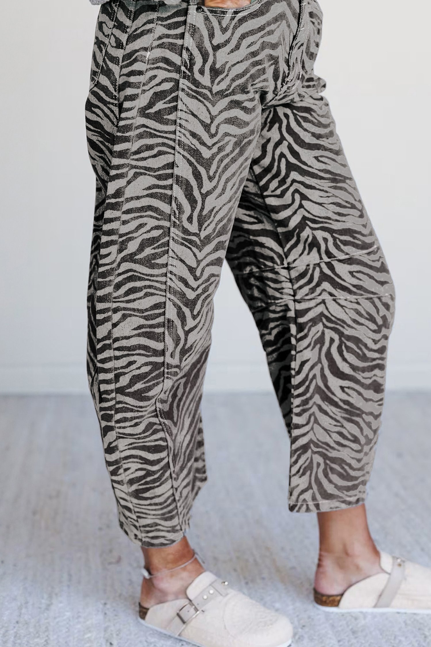 Gray Zebra Stripe Printed Wide Leg Jeans - Image 3