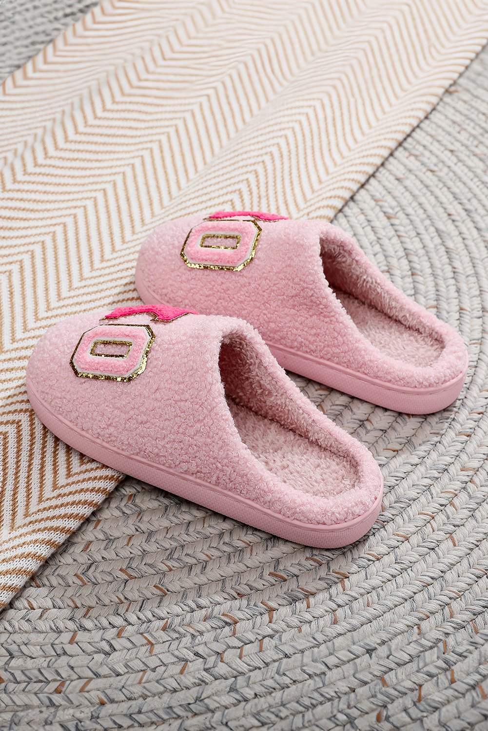 Pink XO XO Glitter Trim Letter Patched Plush House Slippers - Image 3