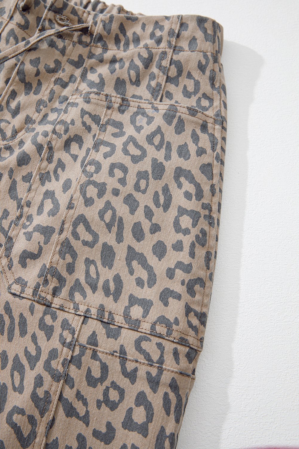 Khaki Leopard Printed Drawstring Elastic Waistband Pocketed Wide Leg Jeans - Image 8