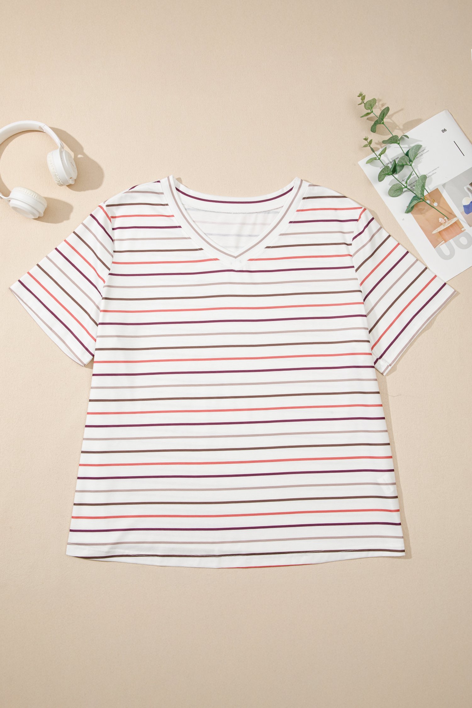 White Stripe V Neck Casual Plus Size Tee - Image 5