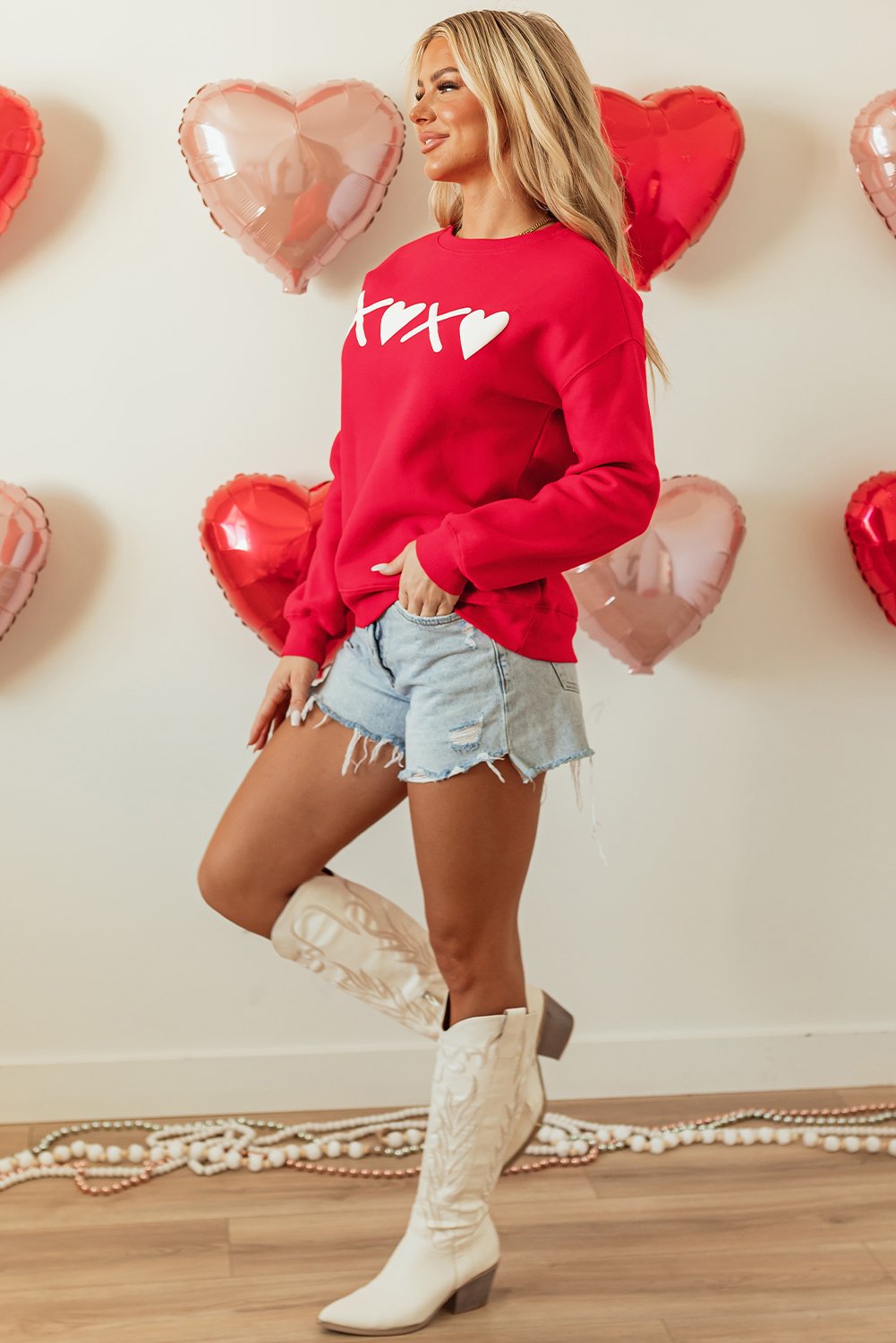 Red Puff XOXO Print Valentines Heart Sweatshirt - Image 7
