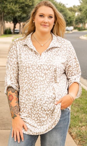 Apricot Leopard Tab Sleeve V Neck Plus Size Top