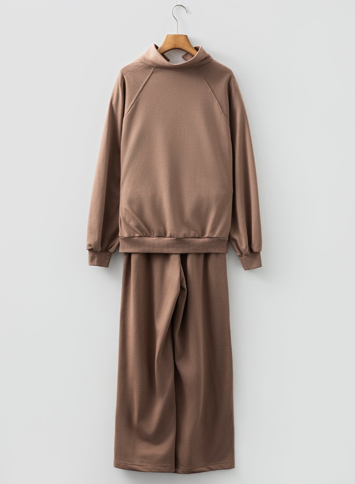 Dark Khaki Polo Collar V Neck Pullover and Drawstring Sweatpants Set - Image 5