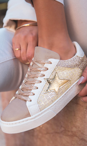 Dearlove Gold Glitter Star Patchwork PU Leather Lace-up Sneakers