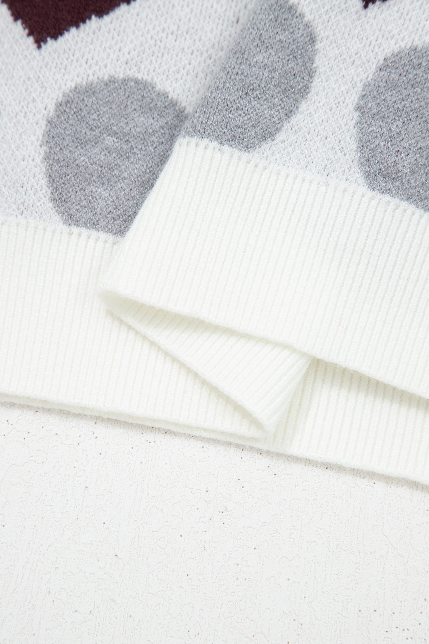 White Valentine Heart Short Sleeve Sweater - Image 10