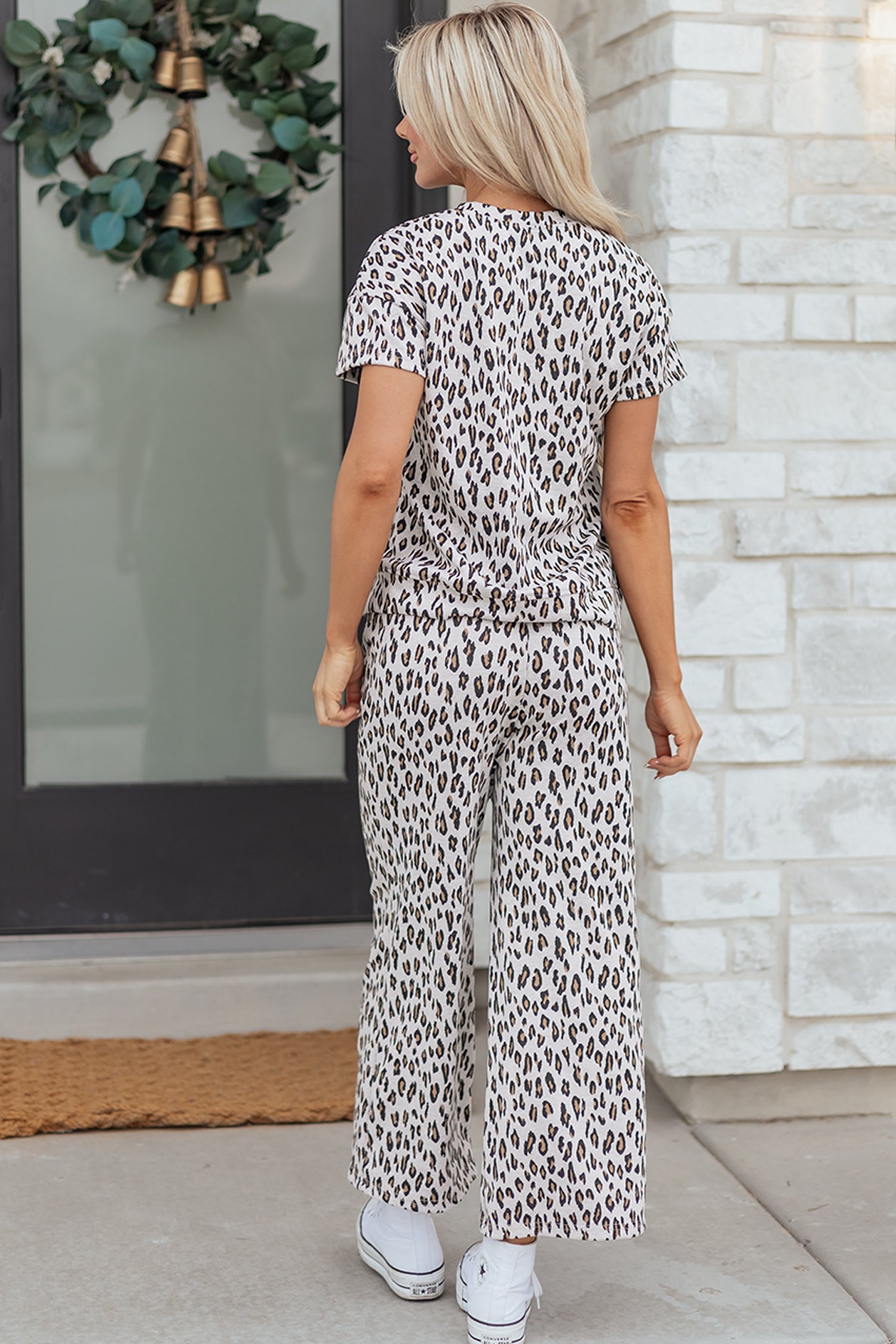 Beige Leopard Print Casual Tee and Pants 2pcs Outfit - Image 2